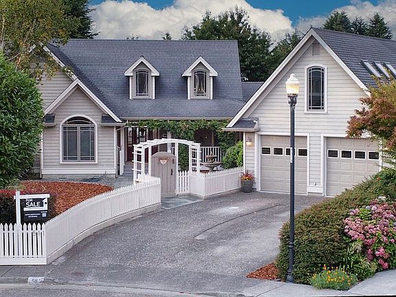 2nd image of 511 Shamsi Ct