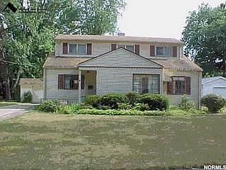 2nd image of 23061 Marion Rd