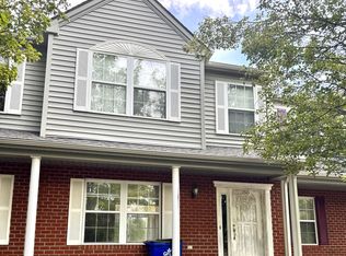 260 Tall Oak Blvd, Christiansburg, VA 24073
