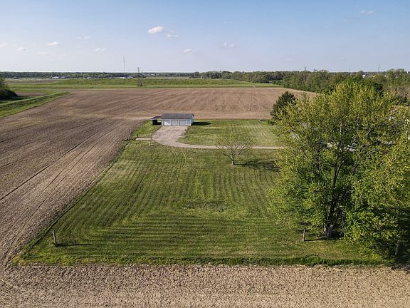 3rd image of 625 W Rigney Dr