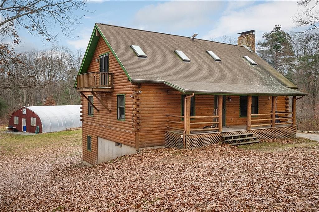 283 Snake Hill Rd, Glocester, RI 02857 Zillow