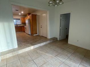 6169 N Grantland Ave, Fresno, CA 93723