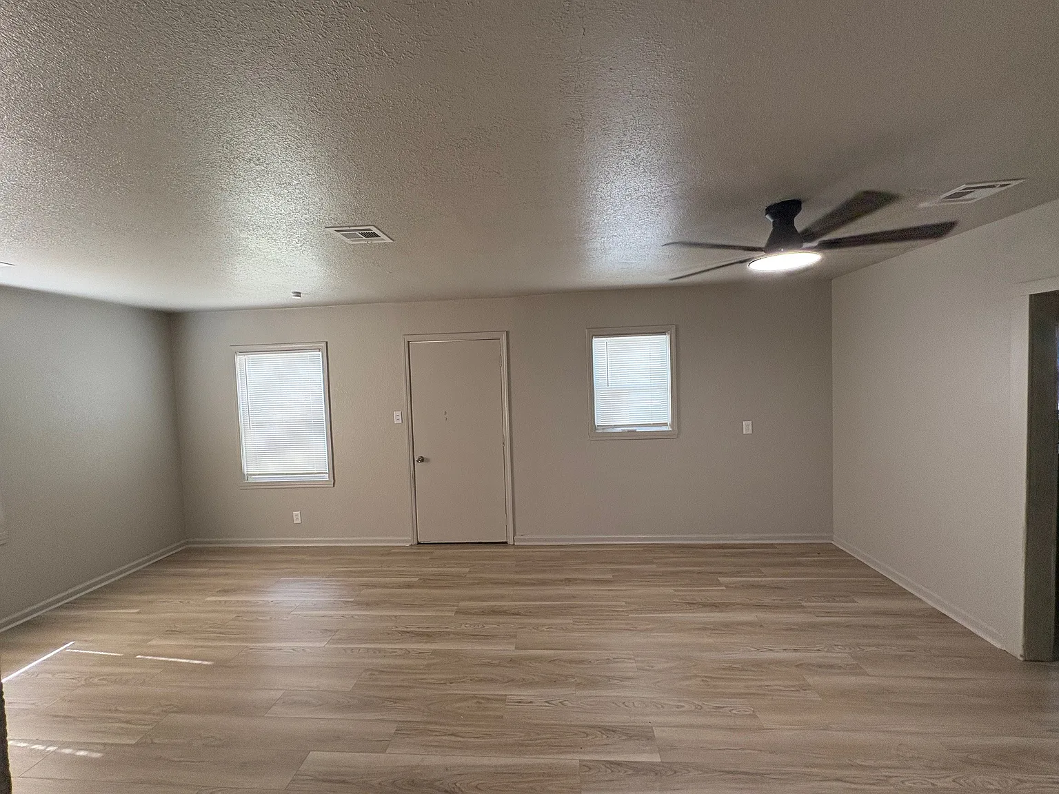 819 North Denver Street - 1 — Photo 2