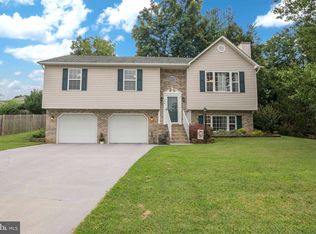 104 Walker Ave, Front Royal, VA 22630