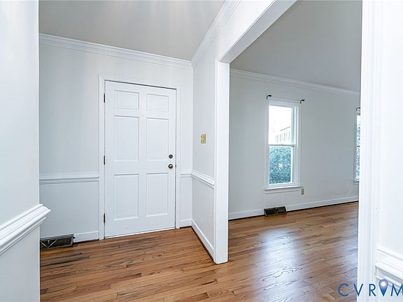 5th image of 5301 Krag Rd