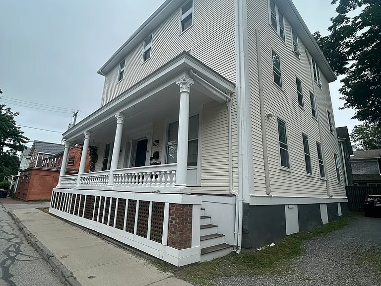 24 Brinley St #L2 — Photo 12