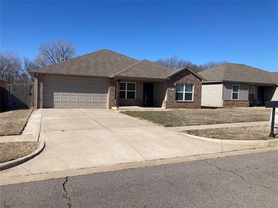 1004 Claystone Way, Noble, OK, 73068
