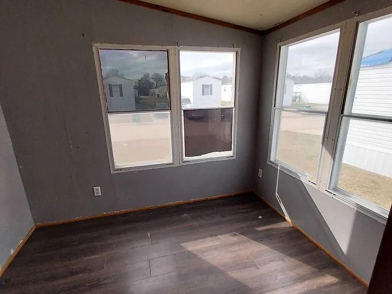 Oakwood MHC Nash — Photo 127
