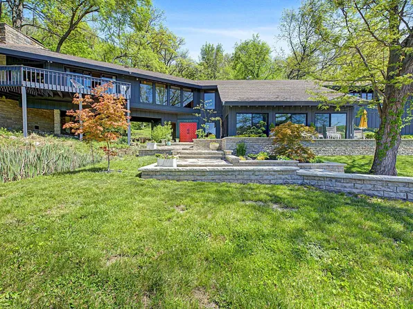 11620 E Charles Rd, Mount Carroll, IL 61053