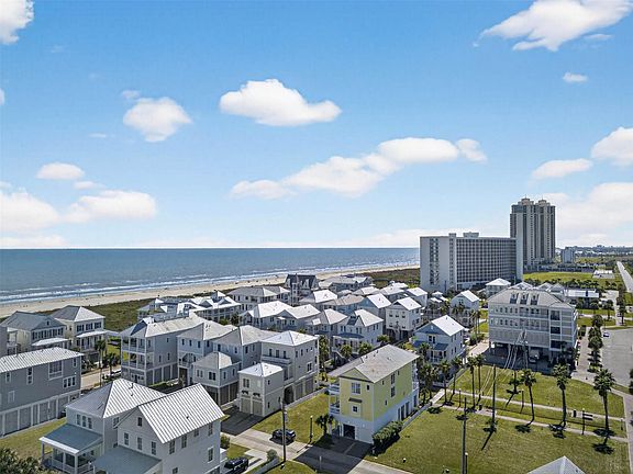 4th image of 730 Beachtown Psge