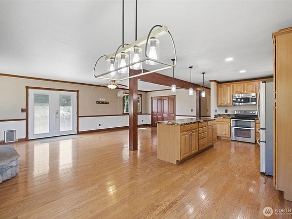 5th image of 34721 40th Avenue S