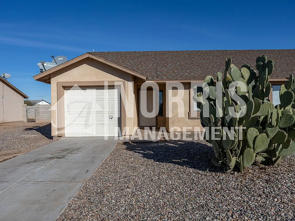 8340 W Mystery Dr