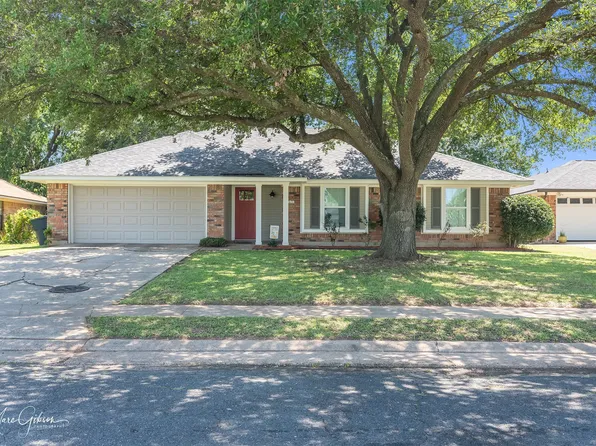 525 Southwood Dr, Bossier City, LA 71111