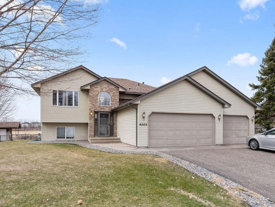 4569 Kady Ave NE, Saint Michael, MN 55376