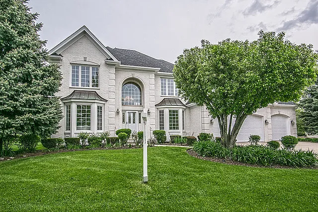 4539 Clearwater Ln photo 1