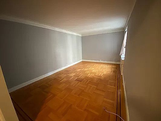 3rd image of 303 E 37th St APT 5P