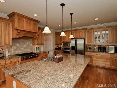 4th image of 116 Birch River Pl