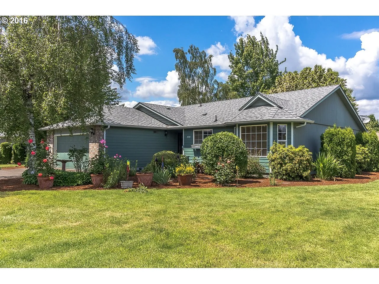 1585 Shaff Rd photo 1