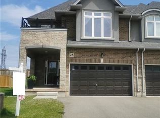 25 Pinot Cres, Hamilton, ON L8E 0J8