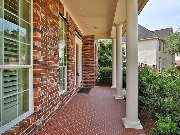 4th image of 16307 Granite Park Ct