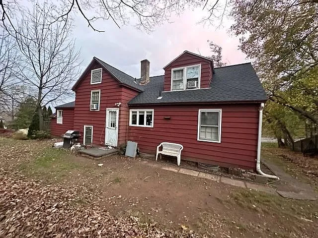 4 bed, 1628 sqft, $3,500 — Photo 4