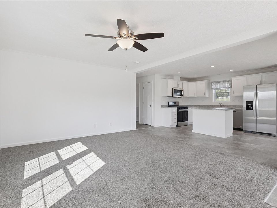 Hillside Estates by UMH Properties, Inc. in Greensburg PA | Zillow
