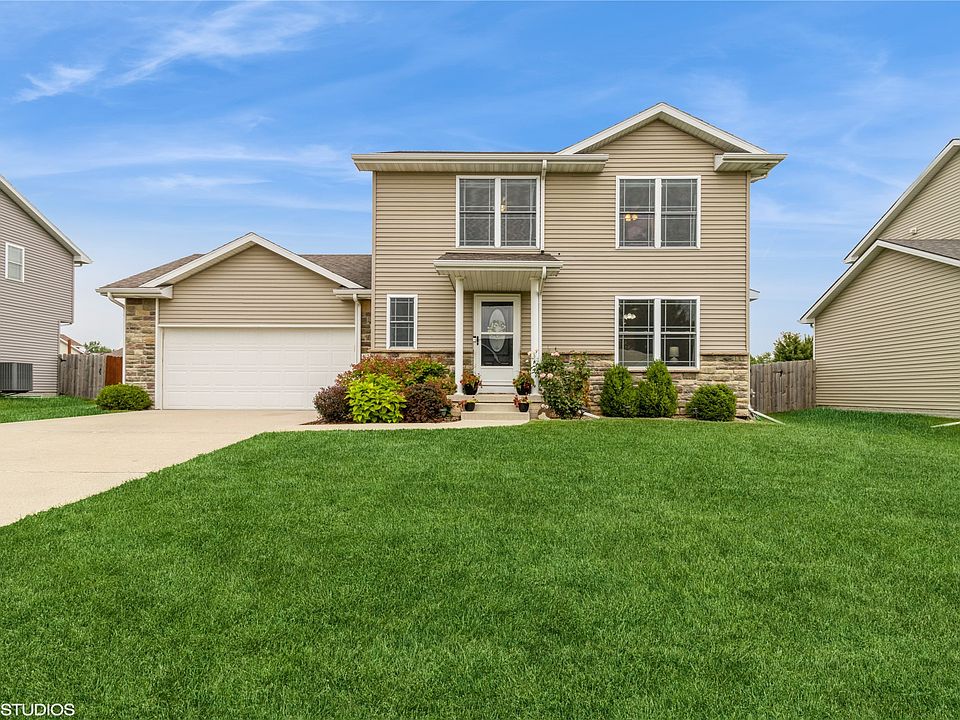 1st image of 4707 NE Briarwood Dr