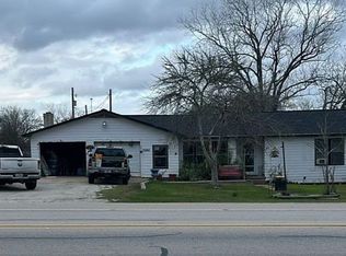 13249 Us Highway 87 N, Westhoff, TX 77994