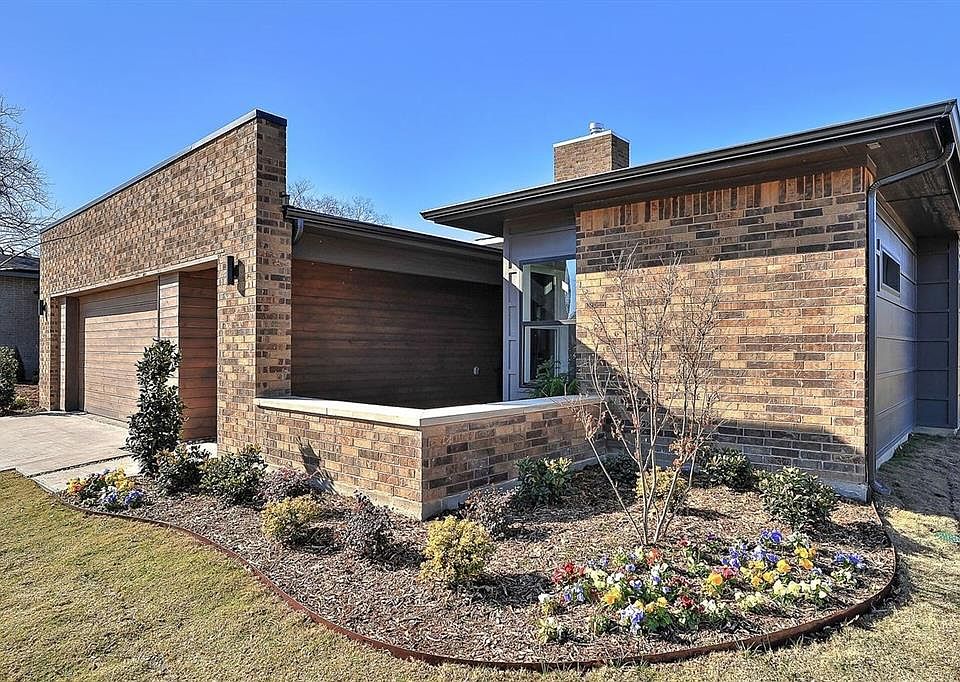 1st image of 607 Blanton Dr