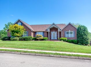 5500 Aromatic Aster Rd, Knoxville, TN 37918