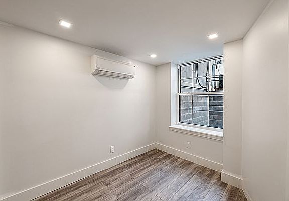 5th image of 163 Ludlow St #B