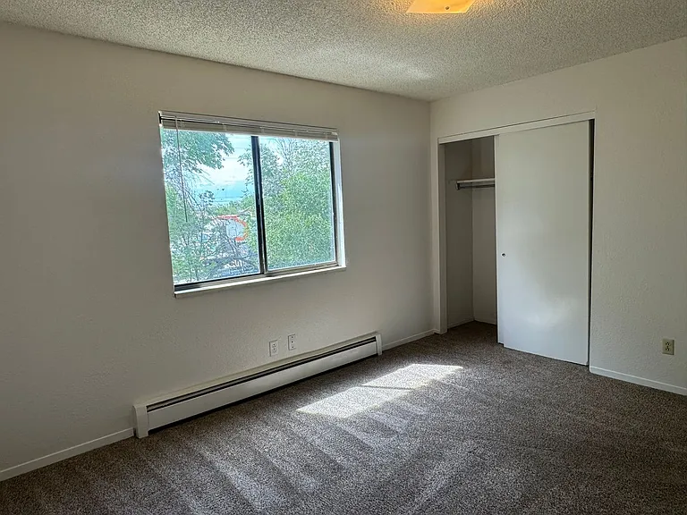 463 Topaz Dr — Photo 9