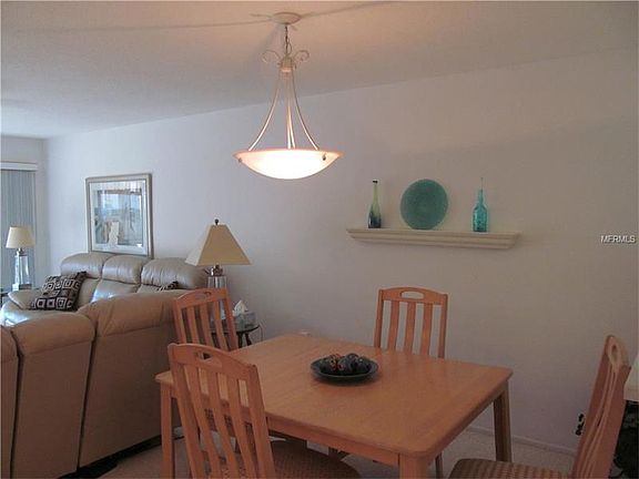 5th image of 375 Three Lakes Ln Unit C