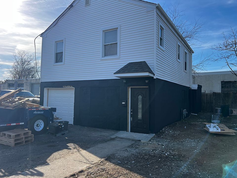 1st image of 184 N 5th Ave #321