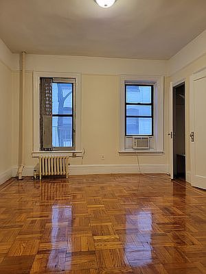 3rd image of 226 W 108th St APT 2B