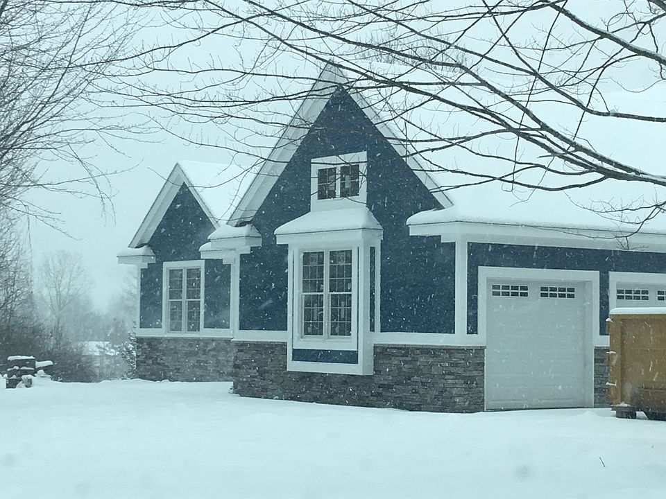 1st image of 225 Coyote Run