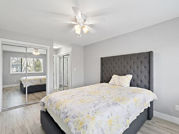 4th image of 2855 152nd St #3071