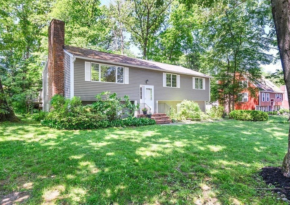 1st image of 30 Virginia Ln