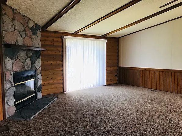 403 Bridle Path #403