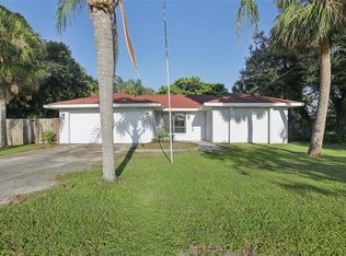 2273 S Salford Blvd, North Port, FL 34287