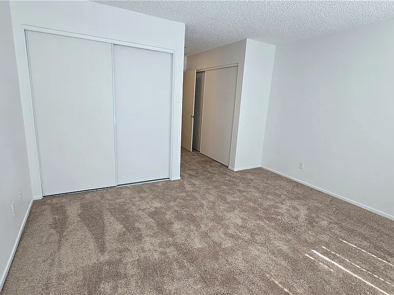4724 Cosley Dr #0 — Photo 31