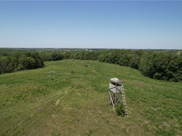 220 Avenue, Bethany, MO 64424