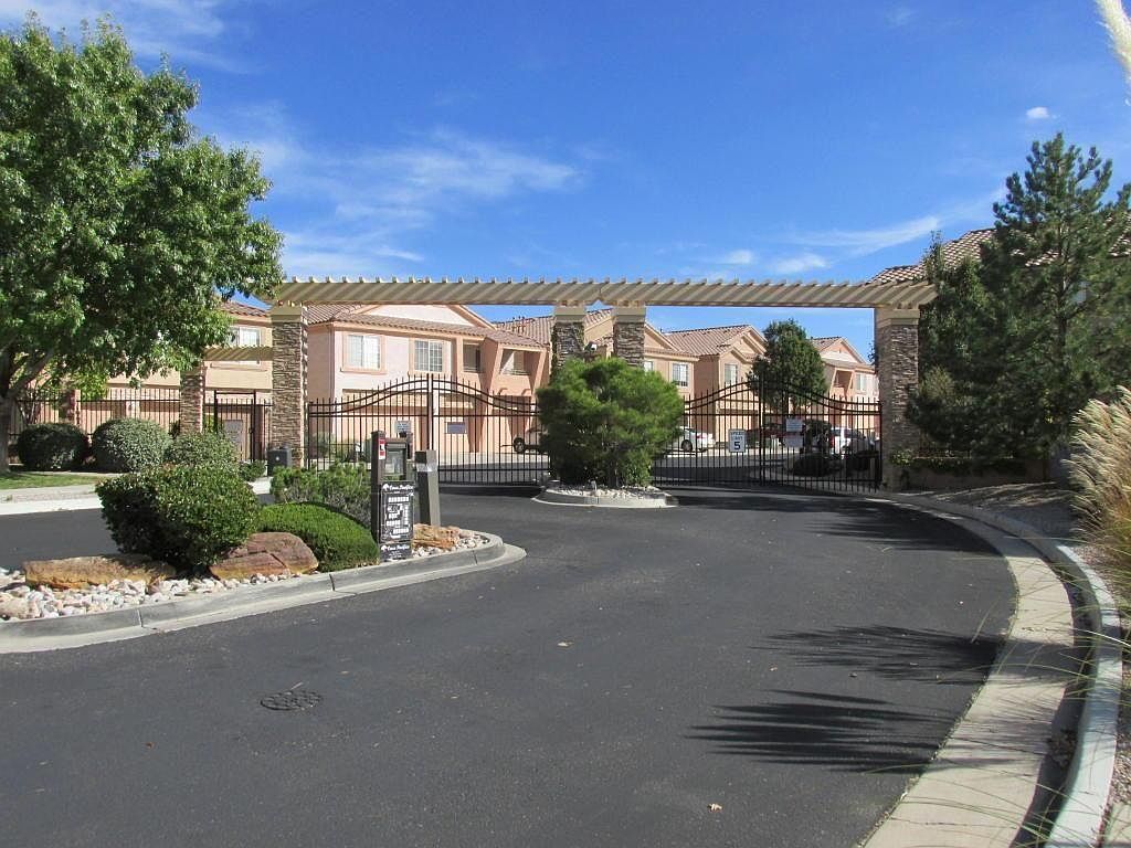 5244 Molokai St NE, Albuquerque, NM 87111 Zillow