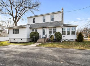 208 Ash Rd, Wallingford, PA 19086