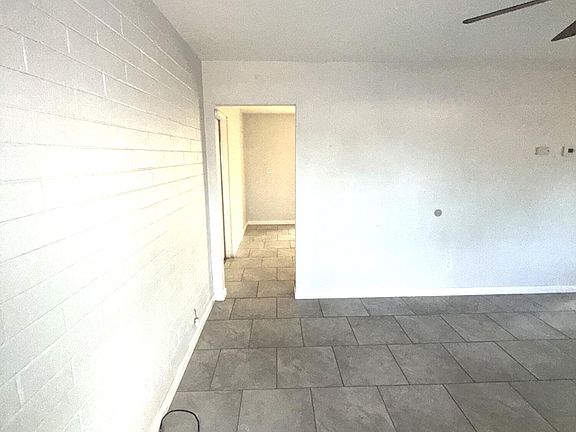 4th image of 11111 W HOLLYWOOD Avenue