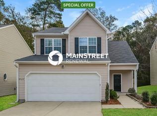 3929 Patriot Ridge Ct, Raleigh, NC 27610