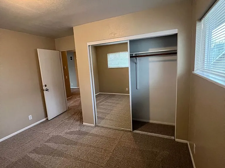 420 E 18th Ave #&-1813 — Photo 14