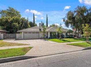 19587 Oakland Ave, Rialto, CA 92377