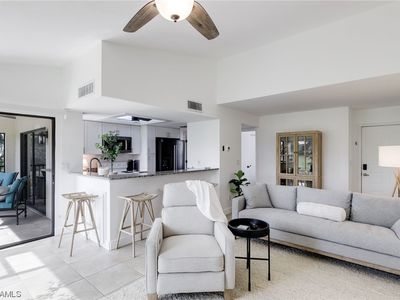 5530 Trailwinds Dr APT 726, Fort Myers, FL, 33907