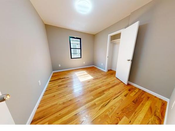 28 Alaska St FLOOR 1